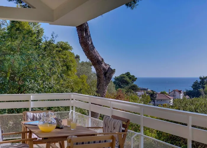 House In Estoril